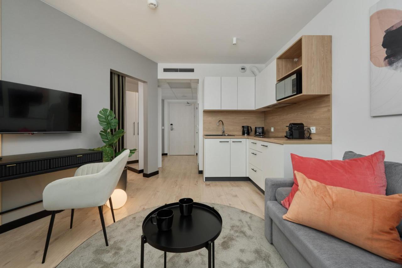 Wroclavia Apartments Dyrekcyjna By Noclegi Renters Вроцлав Экстерьер фото
