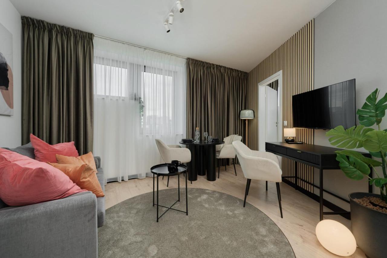 Wroclavia Apartments Dyrekcyjna By Noclegi Renters Вроцлав Экстерьер фото